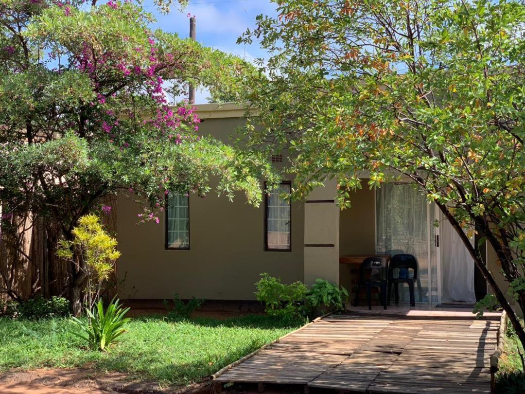 Jungle Breeze Home Stay كاسان المظهر الخارجي الصورة