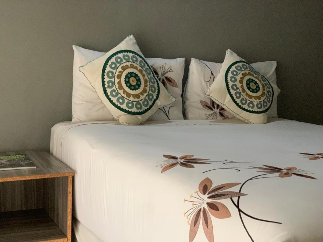 Jungle Breeze Home Stay كاسان المظهر الخارجي الصورة